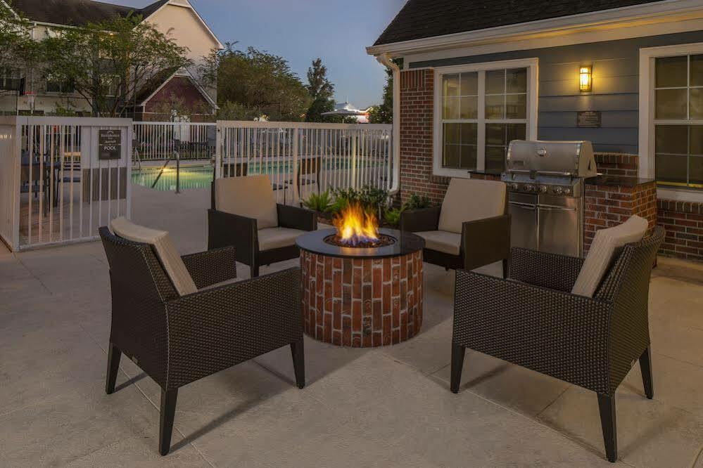 Courtyard Baton Rouge South Exterior foto